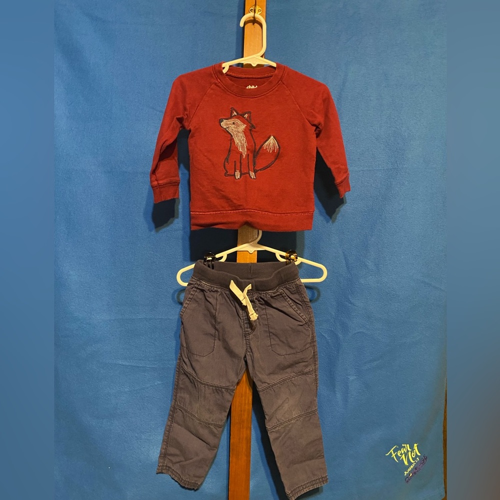 Carter’s Child of Mine 2pc set. Boys size 18mo